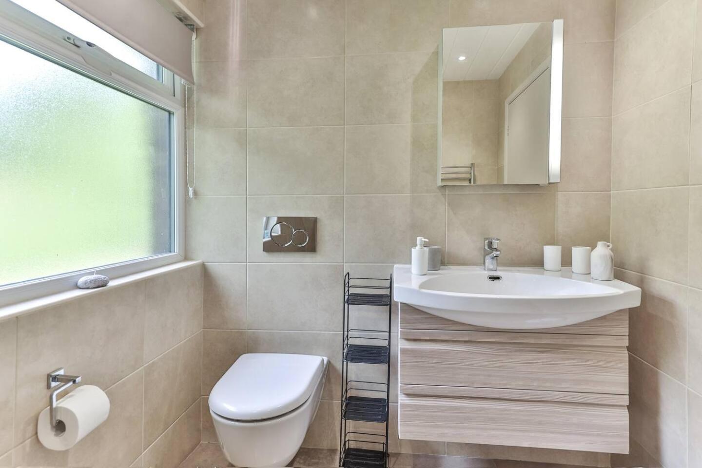 3 Bedroom Bungalow Close To Peak District With Garden 谢菲尔德 外观 照片
